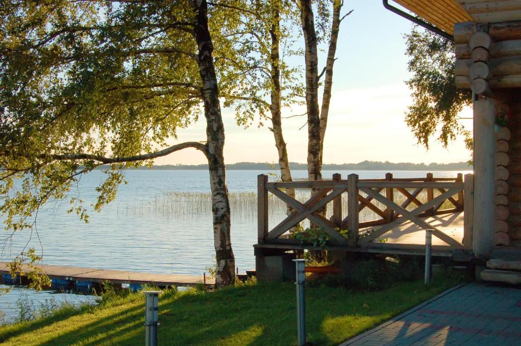 Holiday Complex Cirmas Ezerkrasts Ludza Exteriér fotografie